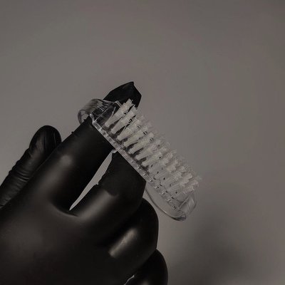 Réparation de 1 à 2 ongles cassés